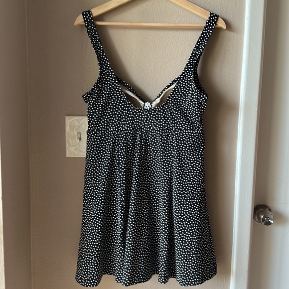 24TH & OCEAN Polka Dot Tie Front One Piece Swimsuit - Picture 5 of 7